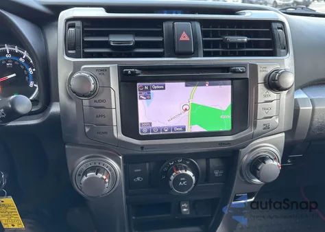 2014 Toyota 4Runner Sr5/Limited/Trail z USA, uszkodzony, nr VIN JTEBU5JRXE5200302